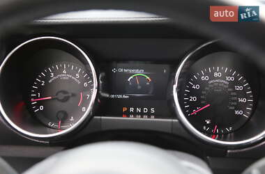 Купе Ford Mustang 2017 в 