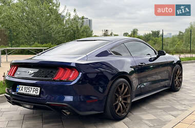 Купе Ford Mustang 2018 в 