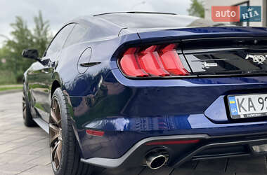 Купе Ford Mustang 2018 в 