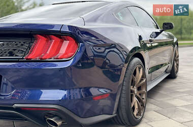 Купе Ford Mustang 2018 в 
