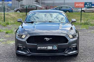 Купе Ford Mustang 2016 в 