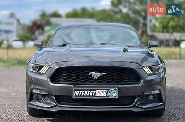 Купе Ford Mustang 2016 в 