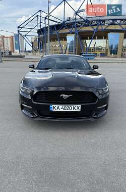 Купе Ford Mustang 2016 в 