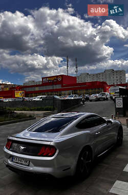 Купе Ford Mustang 2018 в 