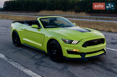 Кабріолет Ford Mustang 2015 в Харкові