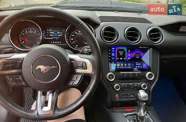 Купе Ford Mustang 2016 в 