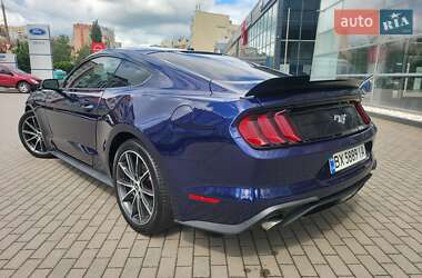 Купе Ford Mustang 2018 в 
