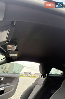 Купе Ford Mustang 2020 в 