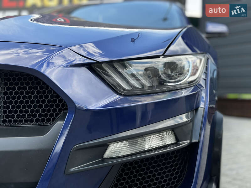 Купе Ford Mustang 2015 в Виннице