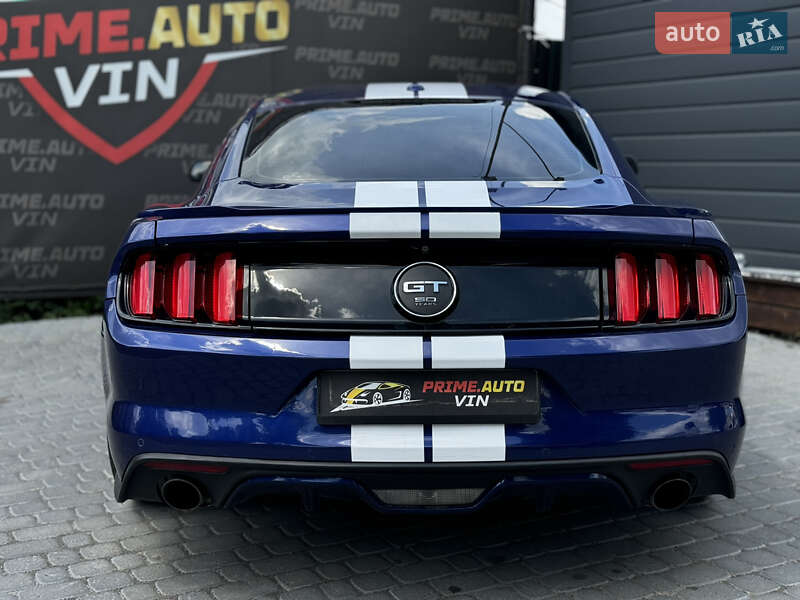 Купе Ford Mustang 2015 в Виннице