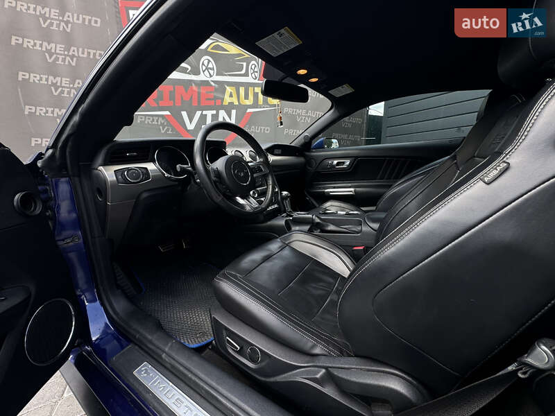 Купе Ford Mustang 2015 в Виннице