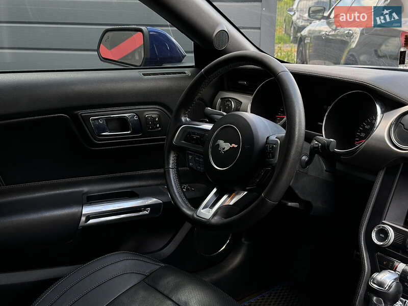 Купе Ford Mustang 2015 в Виннице