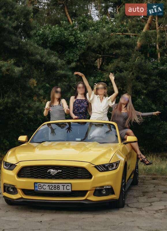 Кабриолет Ford Mustang 2015 в Киеве фото 9 Кабриолет Ford Mustang 2015 в Киеве