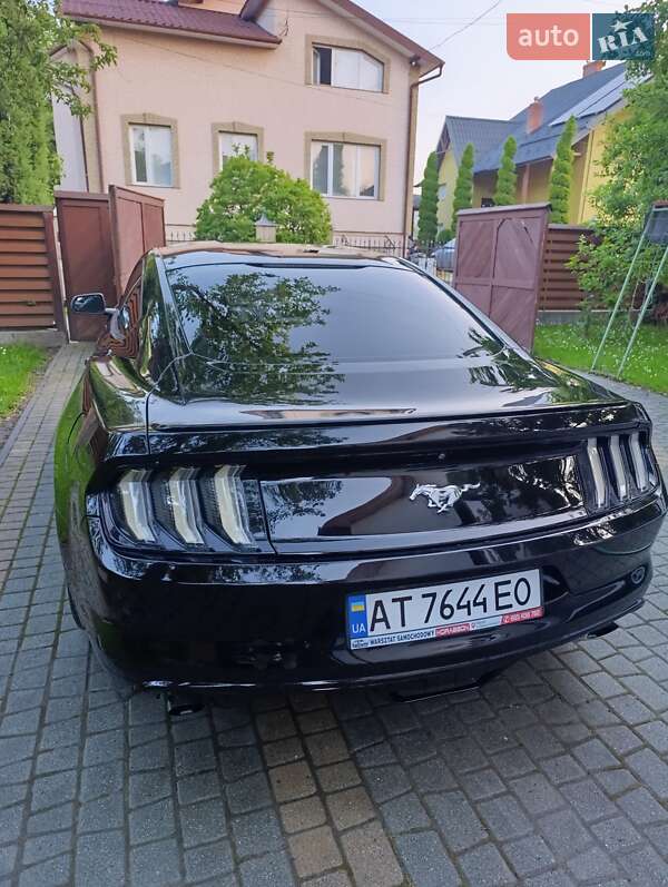 Купе Ford Mustang 2016 в Коломые