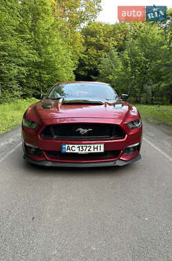 Купе Ford Mustang 2017 в 