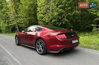 Купе Ford Mustang 2017 в 
