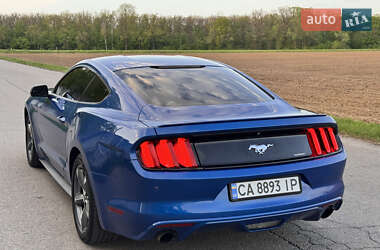 Купе Ford Mustang 2016 в 