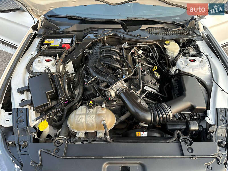 Купе Ford Mustang 2016 в Житомирі