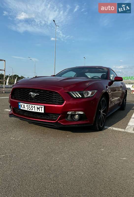 Купе Ford Mustang 2015 в Києві