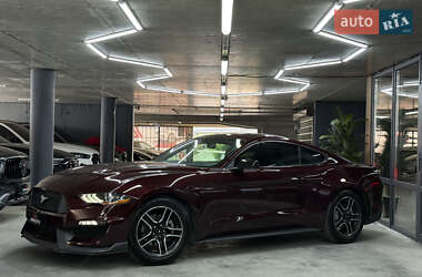Купе Ford Mustang 2018 в 