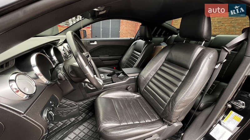 Купе Ford Mustang 2007 в Кривом Роге