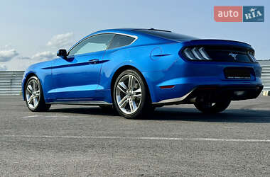 Купе Ford Mustang 2019 в 