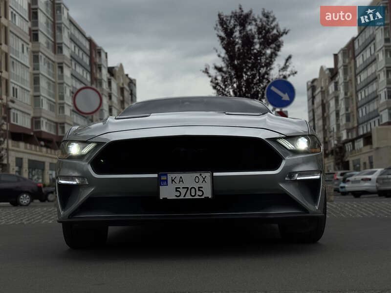 Купе Ford Mustang 2021 в Умани