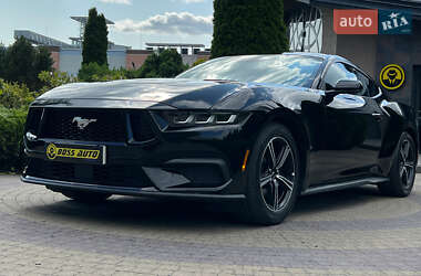 Купе Ford Mustang 2023 в 