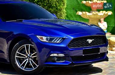 Купе Ford Mustang 2016 в 