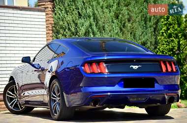 Купе Ford Mustang 2016 в 