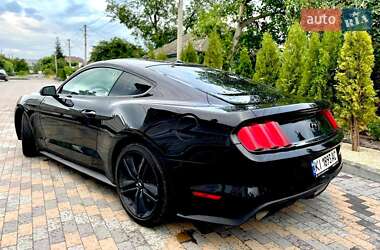 Купе Ford Mustang 2014 в 