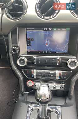 Купе Ford Mustang 2015 в 