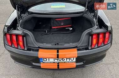 Купе Ford Mustang 2018 в 