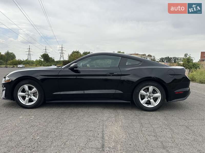 Купе Ford Mustang 2018 в Полтаве