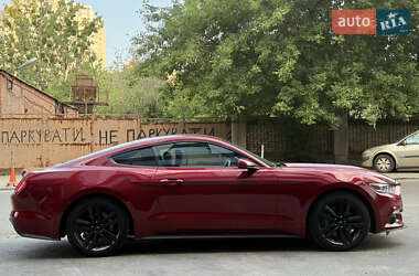 Купе Ford Mustang 2016 в 