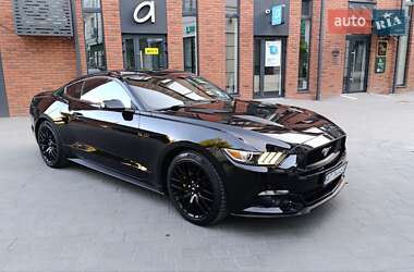 Купе Ford Mustang 2016 в Ивано-Франковске