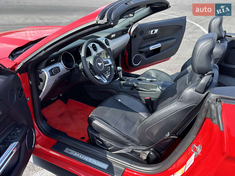 Кабриолет Ford Mustang 2015 в Львове фото 16 Кабриолет Ford Mustang 2015 в Львове