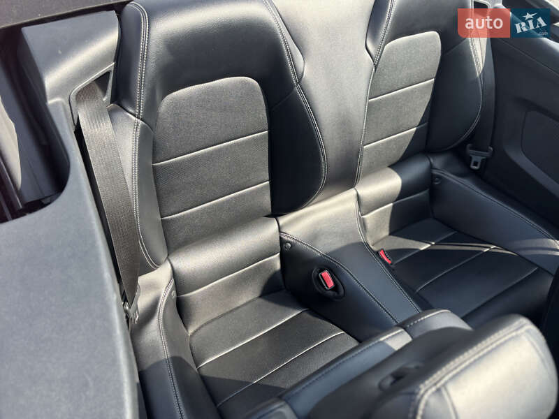 Кабриолет Ford Mustang 2015 в Львове фото 21 Кабриолет Ford Mustang 2015 в Львове