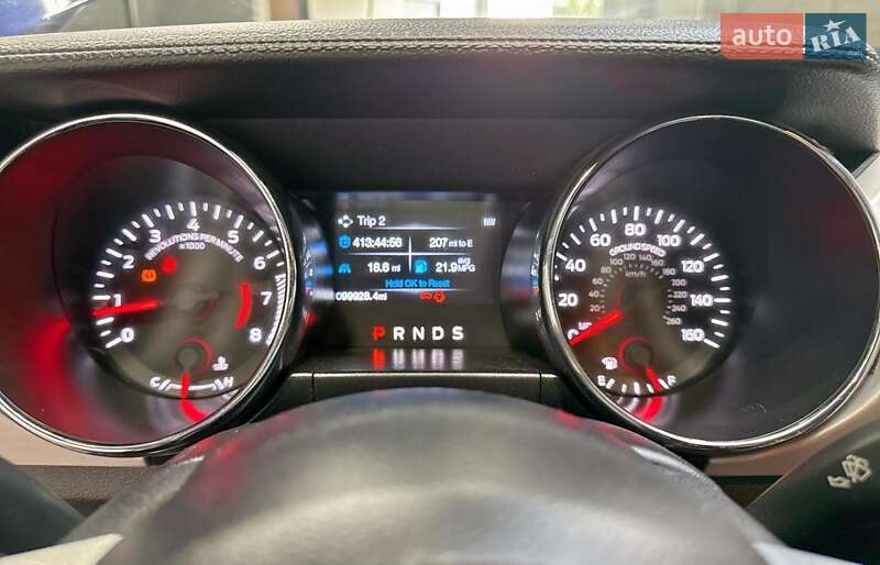 Купе Ford Mustang 2015 в Львове