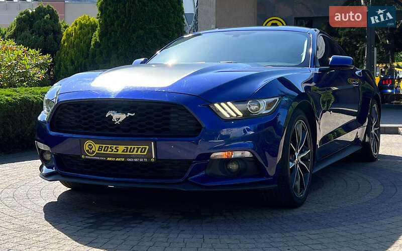 Купе Ford Mustang 2015 в Львове