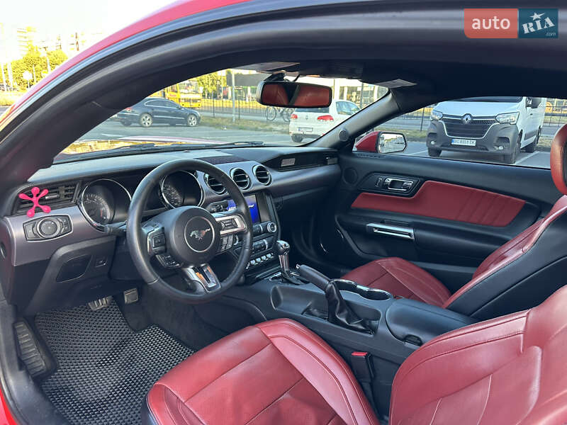 Купе Ford Mustang 2016 в Львові