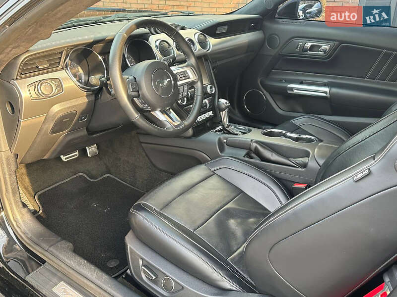 Купе Ford Mustang 2015 в Харькове