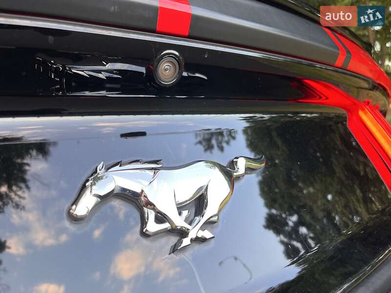 Купе Ford Mustang 2015 в Киеве