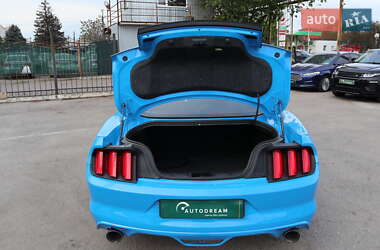 Купе Ford Mustang 2017 в 