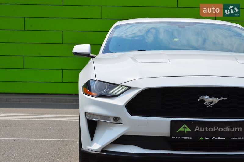 Купе Ford Mustang 2018 в Киеве фото 11 Купе Ford Mustang 2018 в Киеве