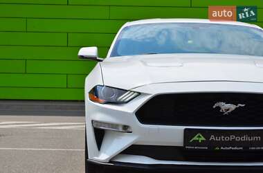 Купе Ford Mustang 2018 в 