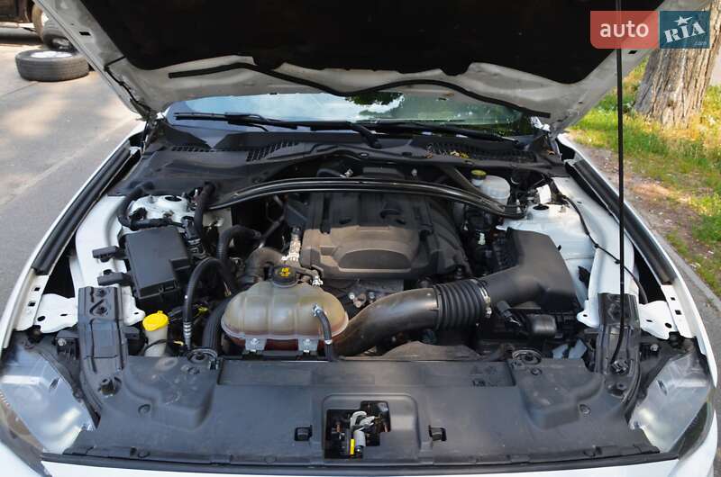 Купе Ford Mustang 2018 в Киеве фото 39 Купе Ford Mustang 2018 в Киеве