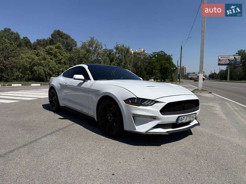 Ford Mustang 2019
