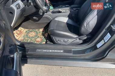Купе Ford Mustang 2015 в 
