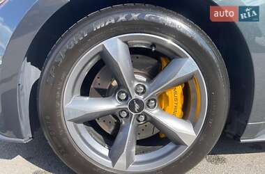 Купе Ford Mustang 2015 в 